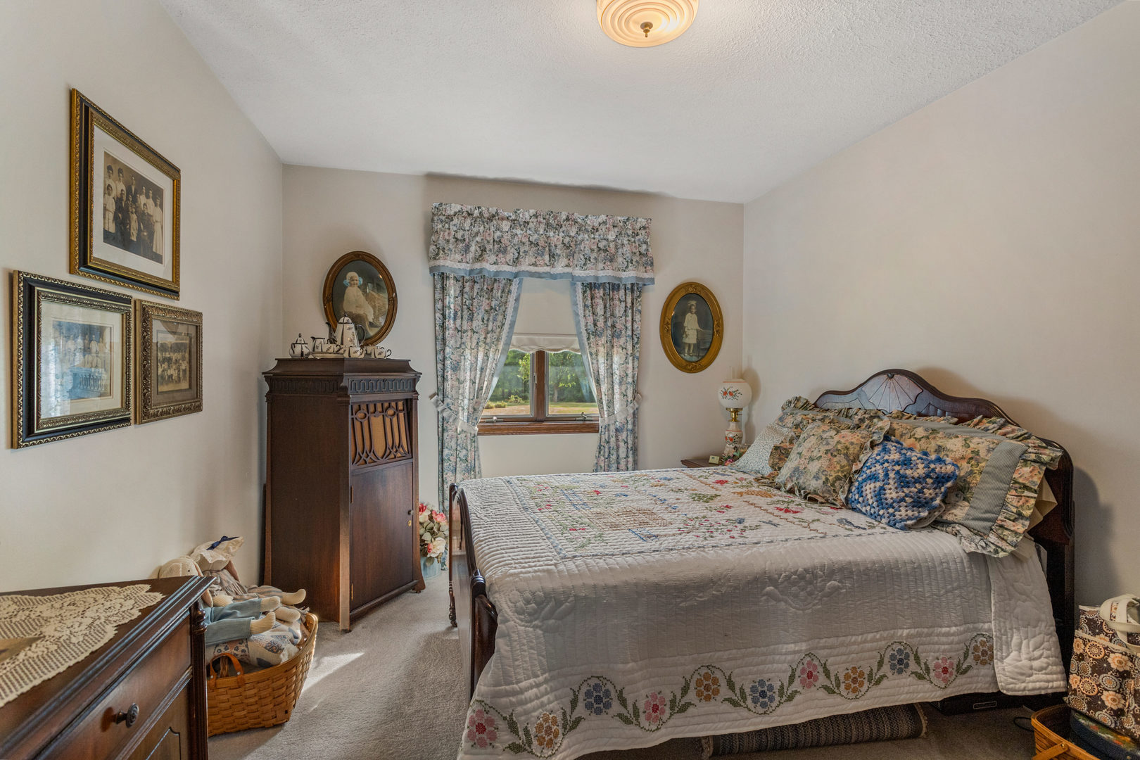 44 Glenbrook Court Property Photo 28