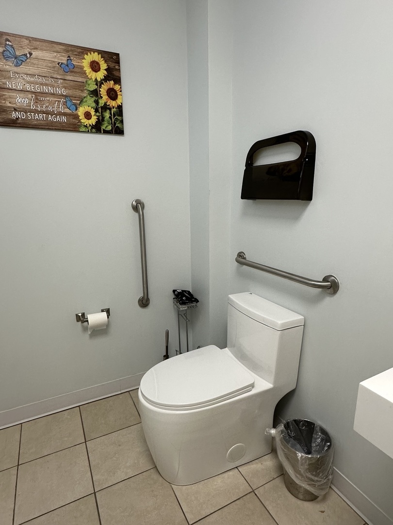 2445 W 71st Street Property Photo 11