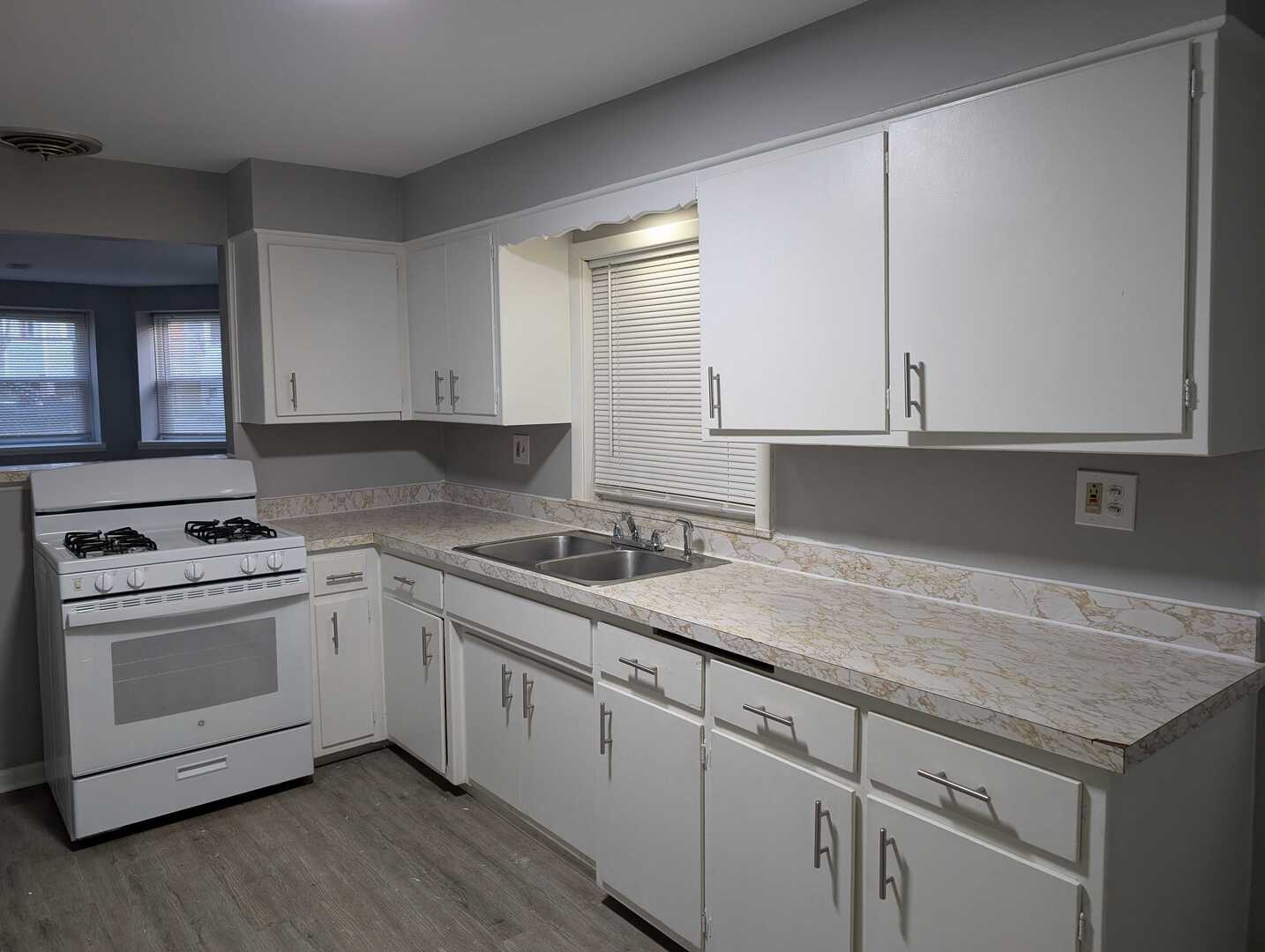 5122 W 30th Place Property Photo 36