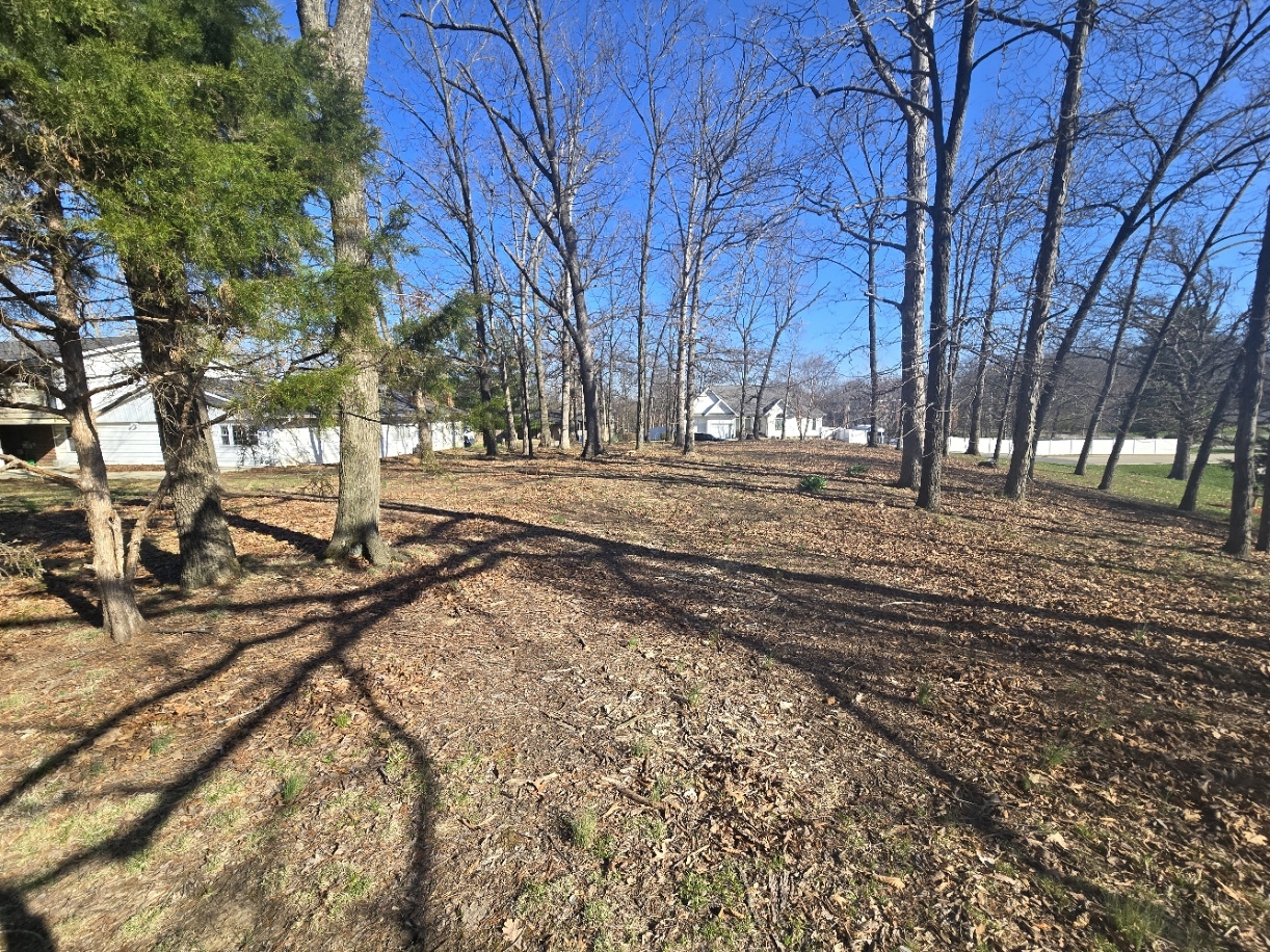 000 Fox Creek Property Photo 9
