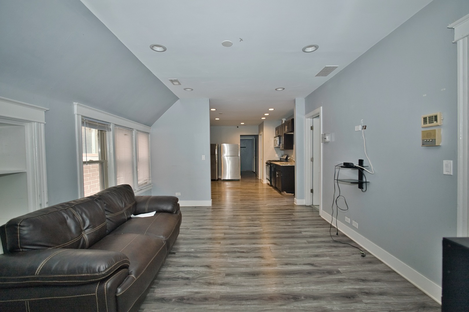 2310 W Belmont Avenue Property Photo 21