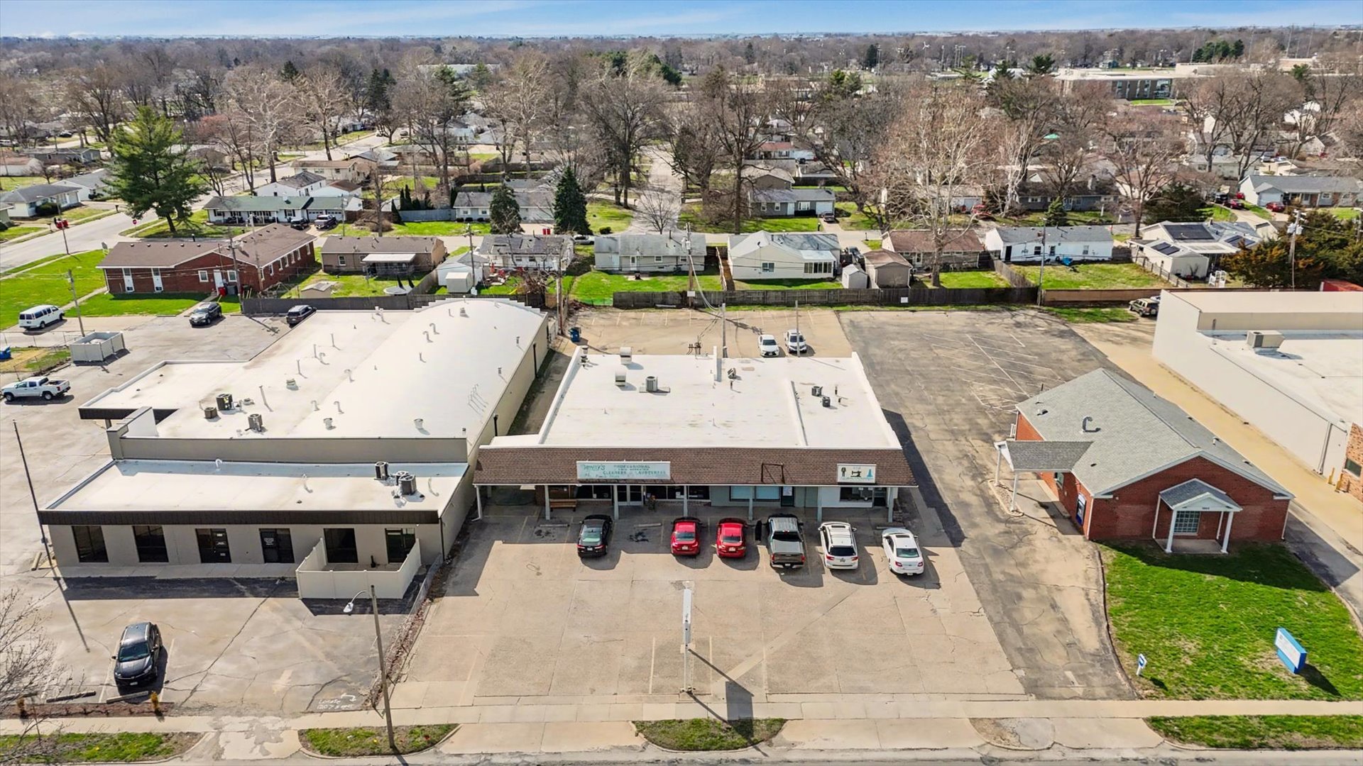1205 S Mattis Avenue Property Photo 1