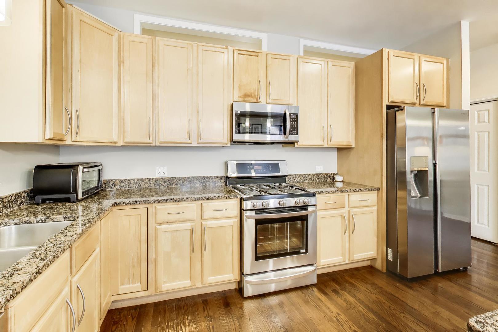 4149 N Kenmore Avenue 2n Property Photo 9