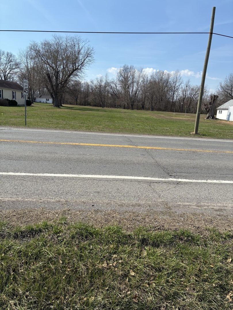 000 Benton Road Property Photo 1