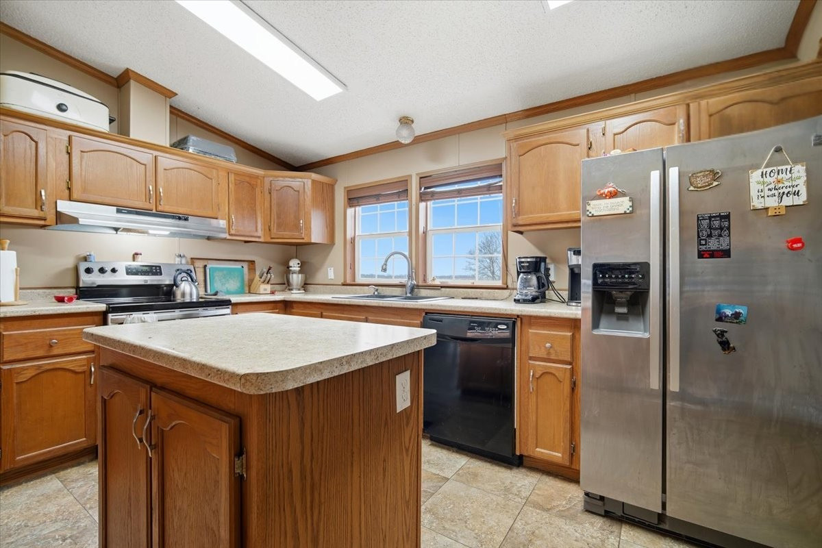 6009 Park Road Property Photo 10