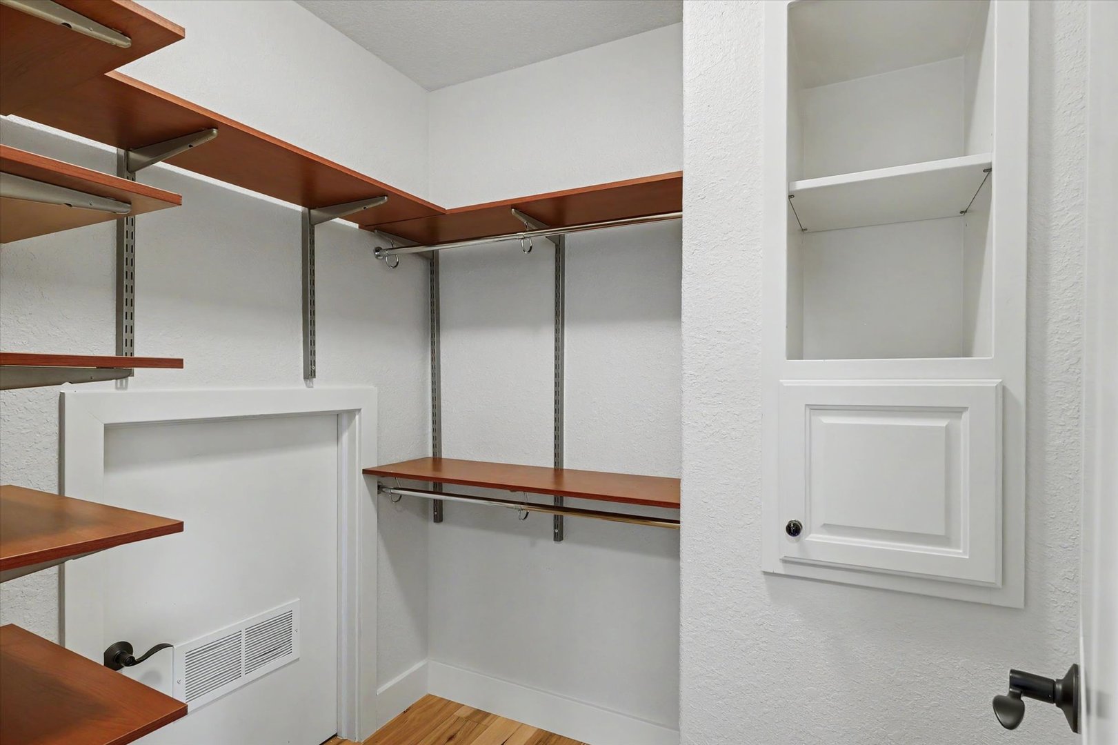 1610 Briarwood Lane Property Photo 48