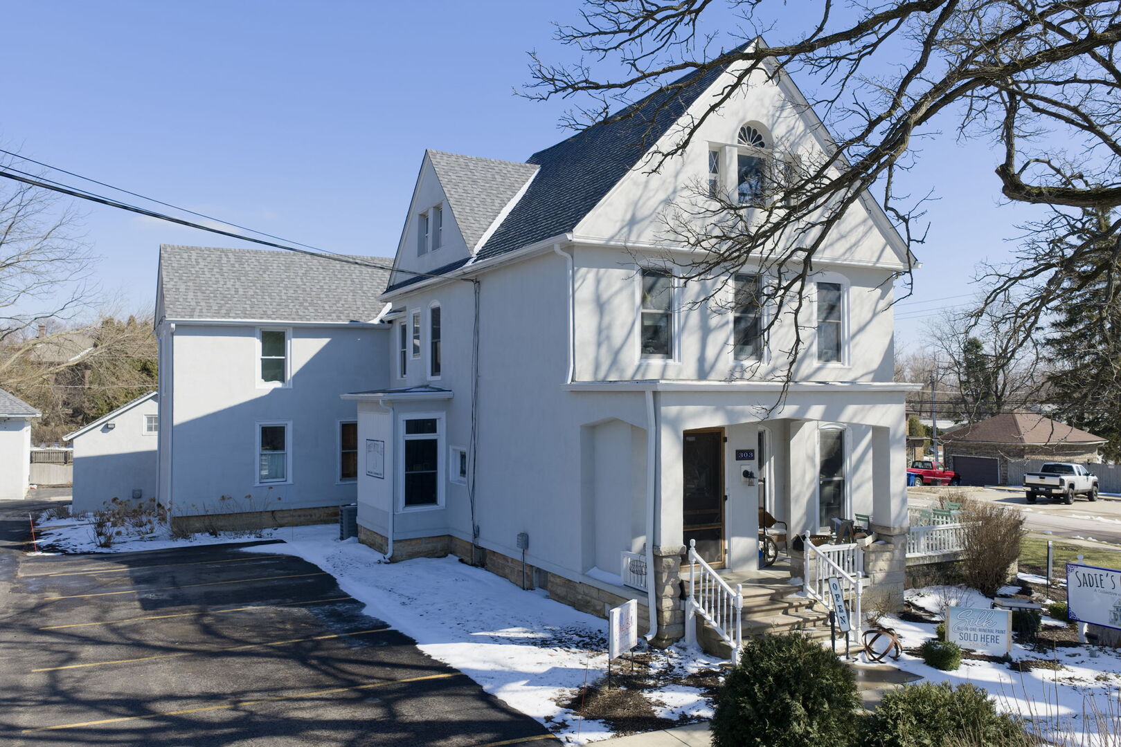 303 N Main Street Property Photo 60