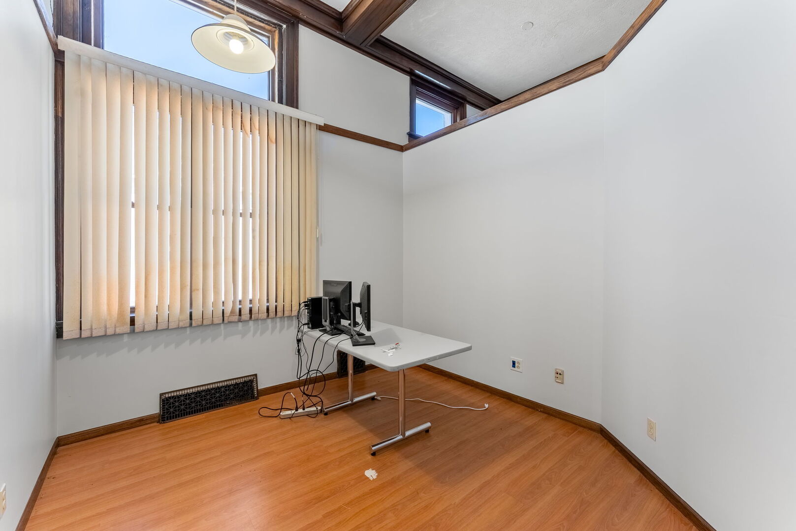 1529 Washington Street Property Photo 6