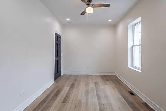 1013 W 18th Place Property Photo 14