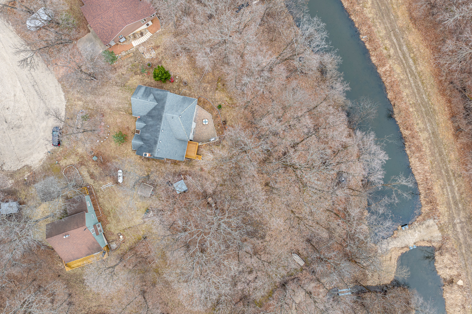 60 Fair Oaks Drive Property Photo 3