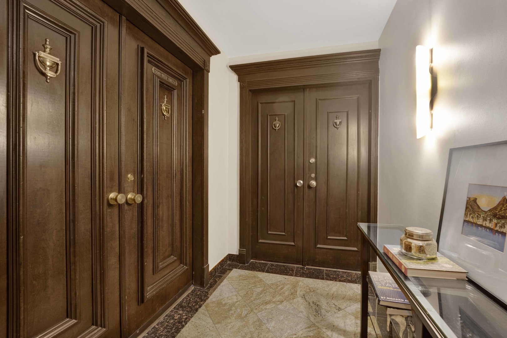 1 E Schiller Street 12a Property Photo 4