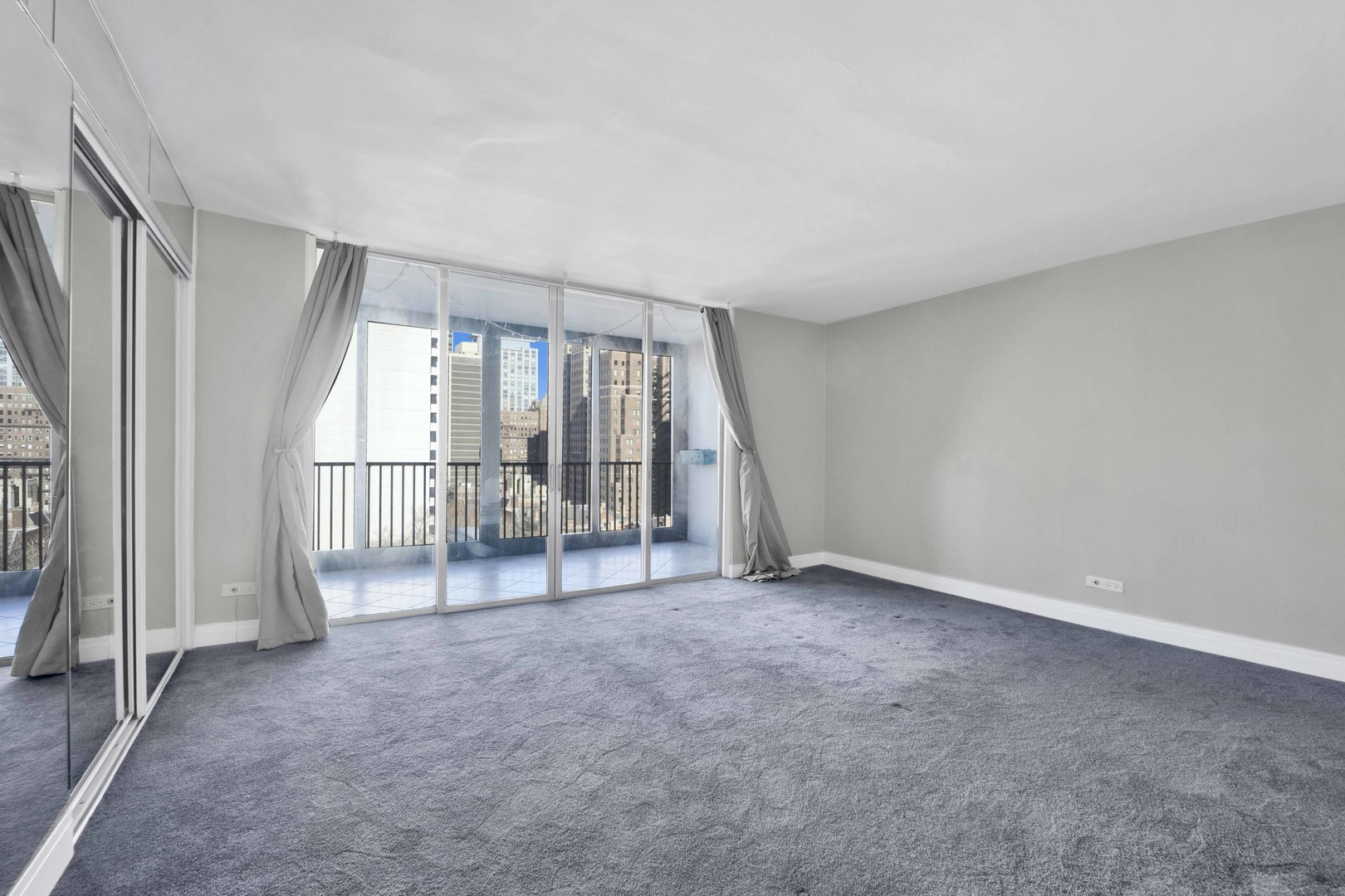1 E Schiller Street 12a Property Photo 10