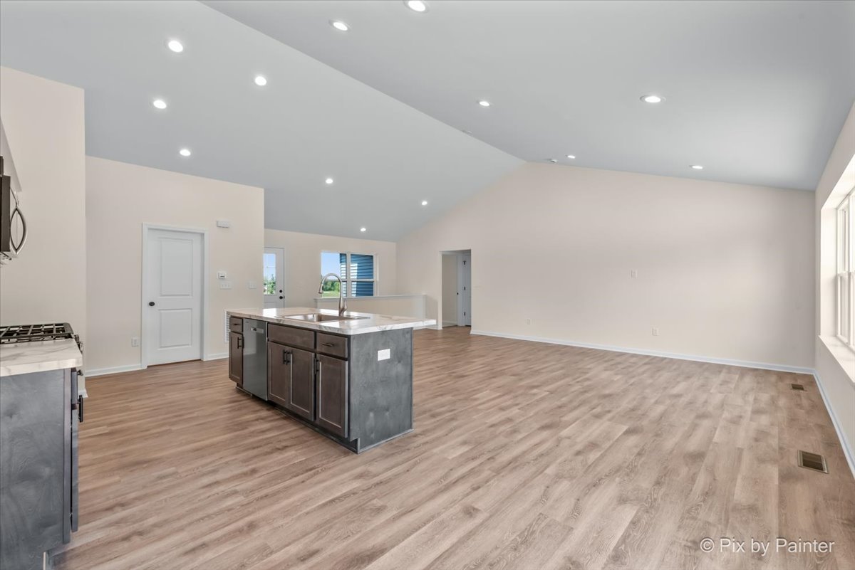 1512 6th Street Property Photo 8