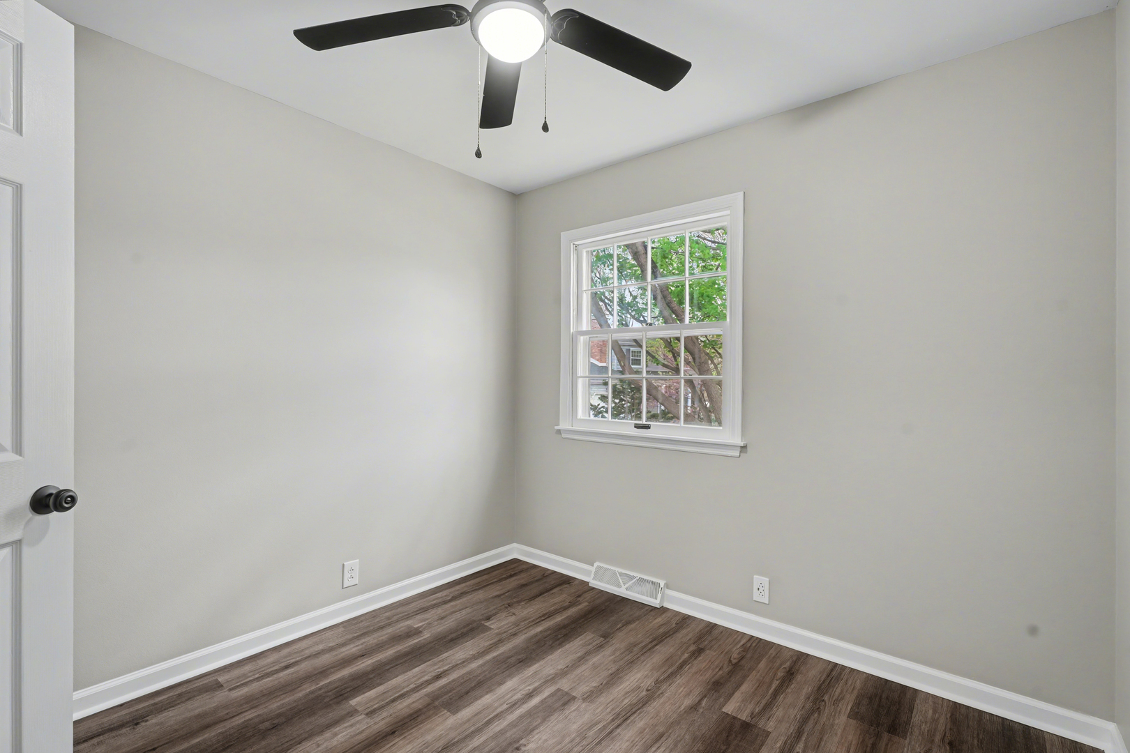 2303 Brookhaven Drive Property Photo 15