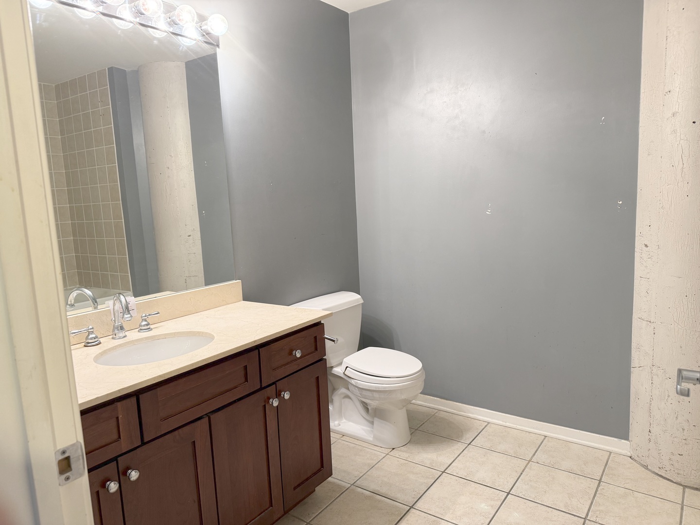 1525 S Sangamon Street 414 Property Photo 5