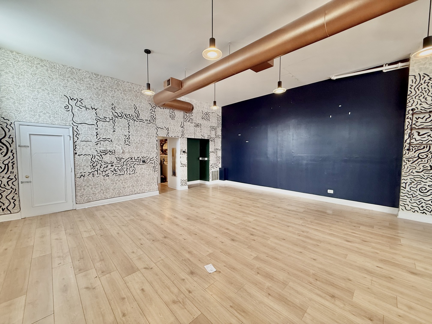 1355 W Chicago Avenue Cs Property Photo 6