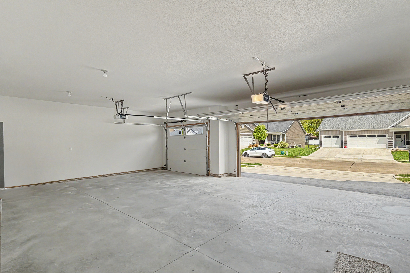 608 Kevin Road Property Photo 30