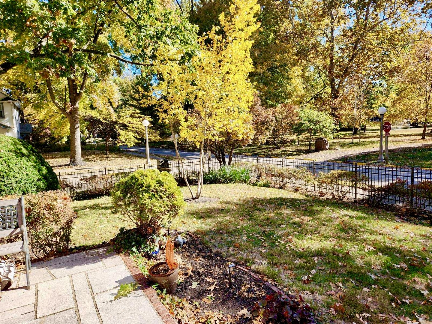 402 W Iowa Street Property Photo 45