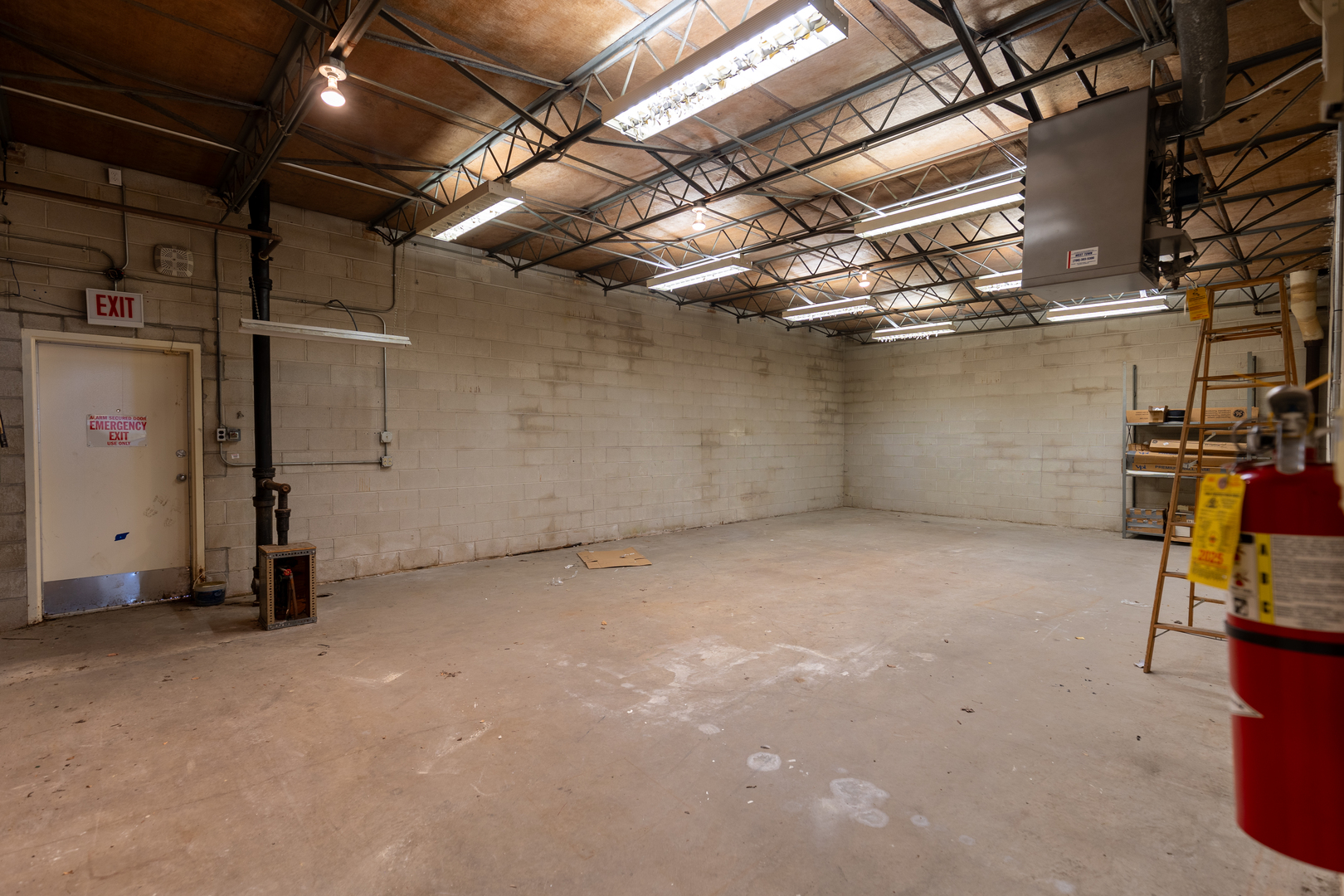 5830 W 35th Street Property Photo 15