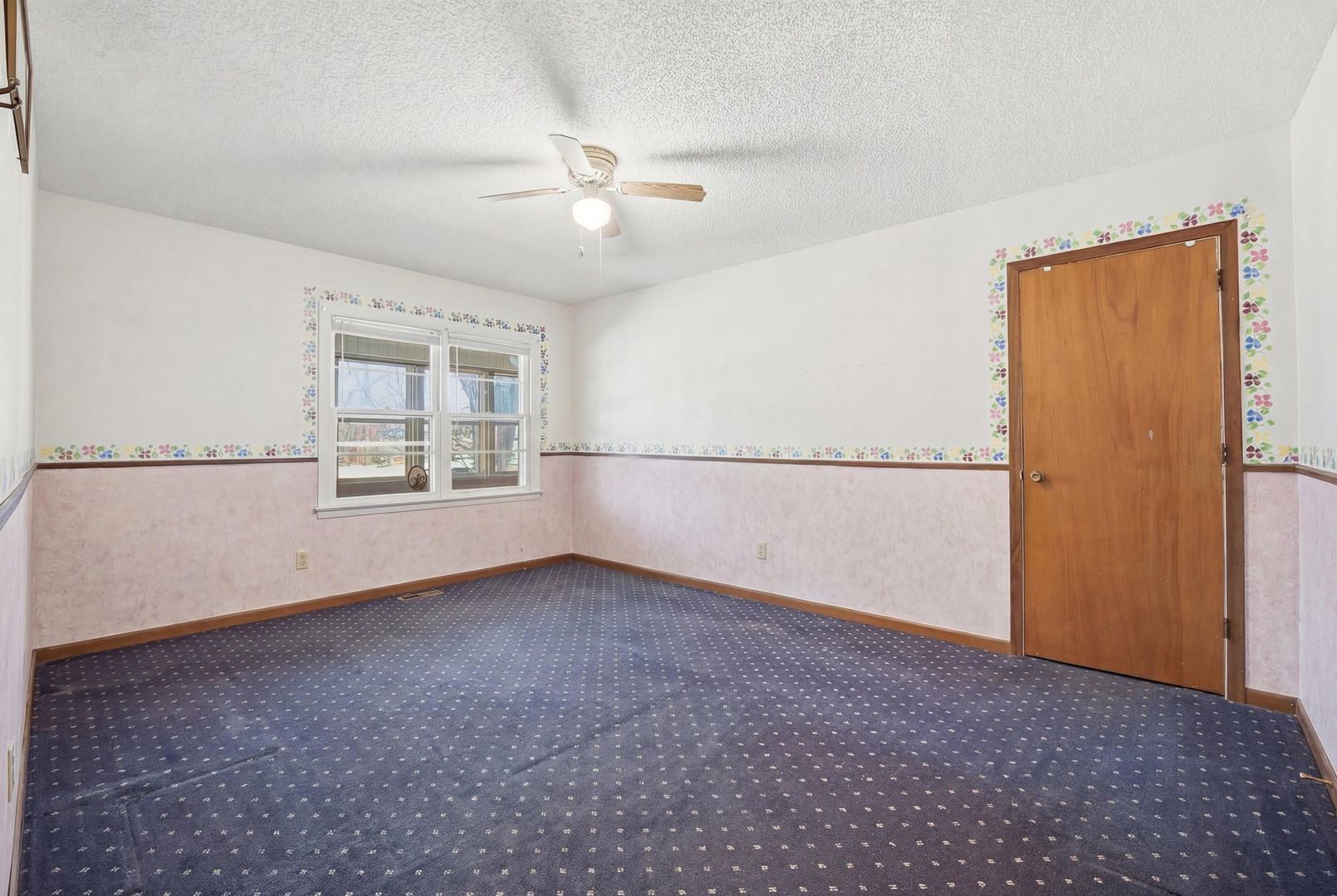 2594 E 1069th Road Property Photo 31