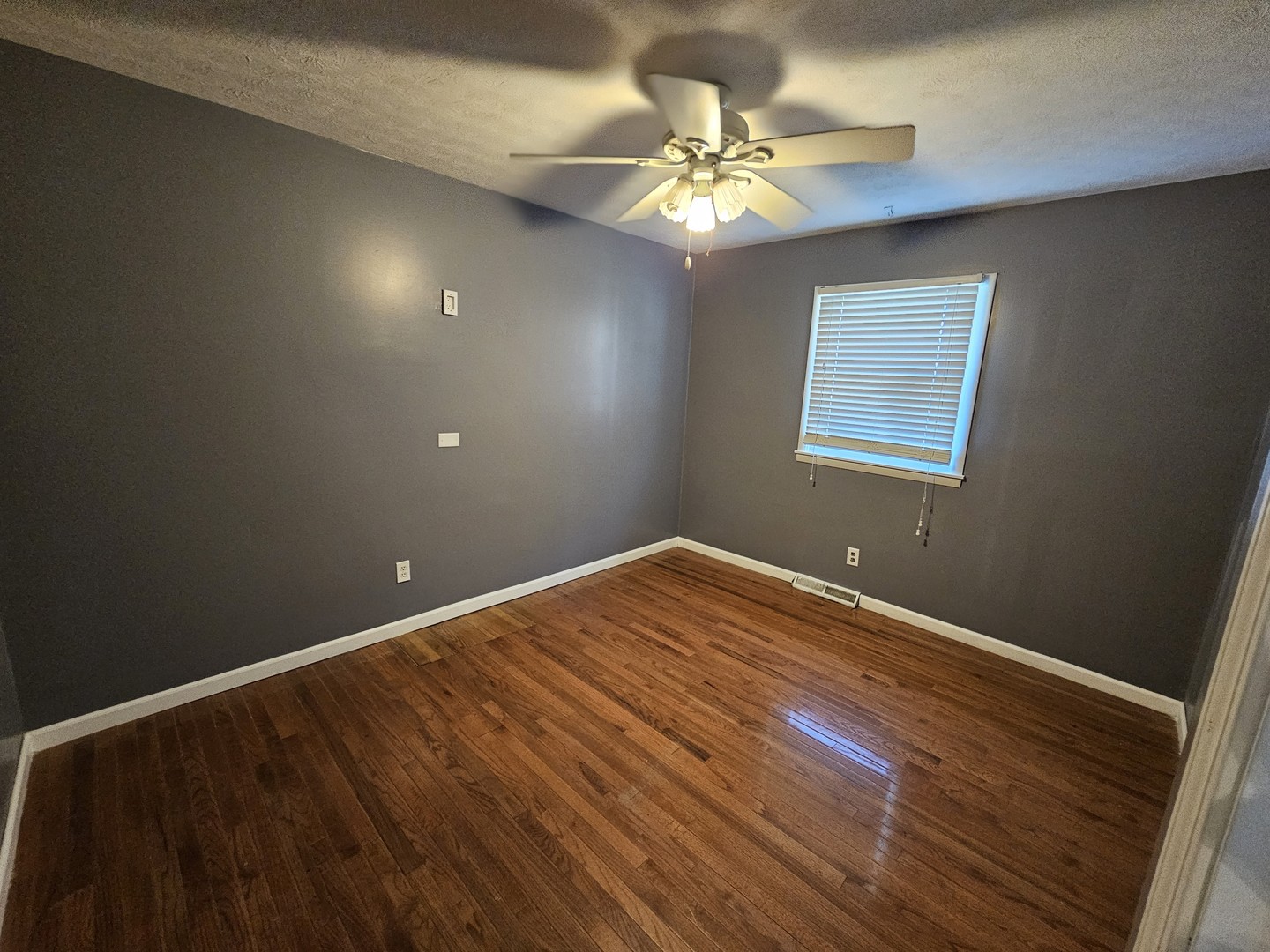 111 W Hickory Street Property Photo 20