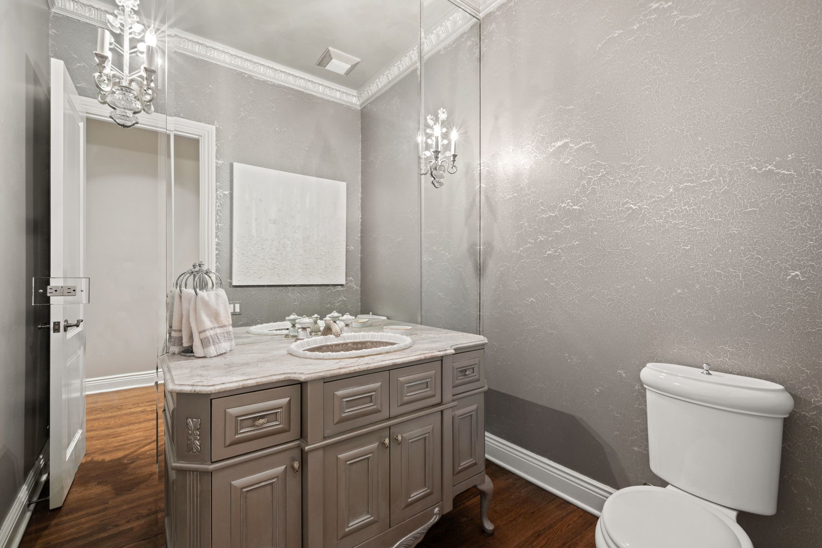 3102 White Oak Lane Property Photo 16