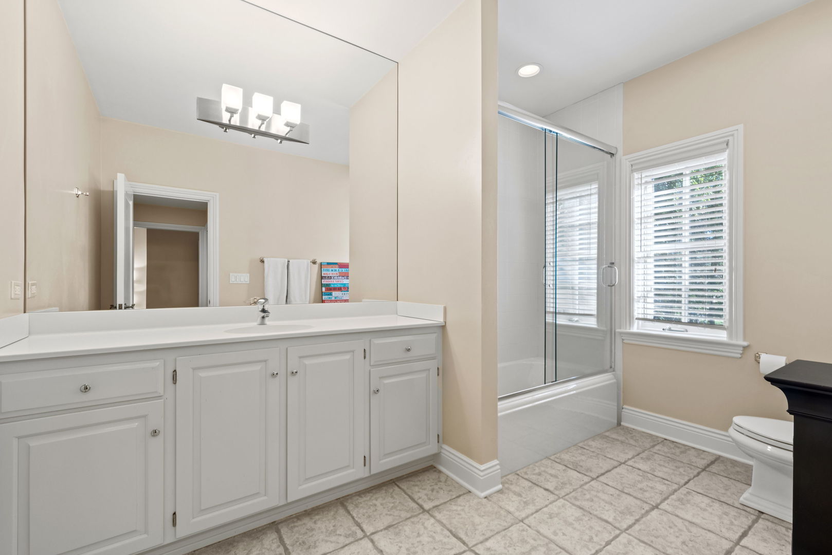 3102 White Oak Lane Property Photo 36