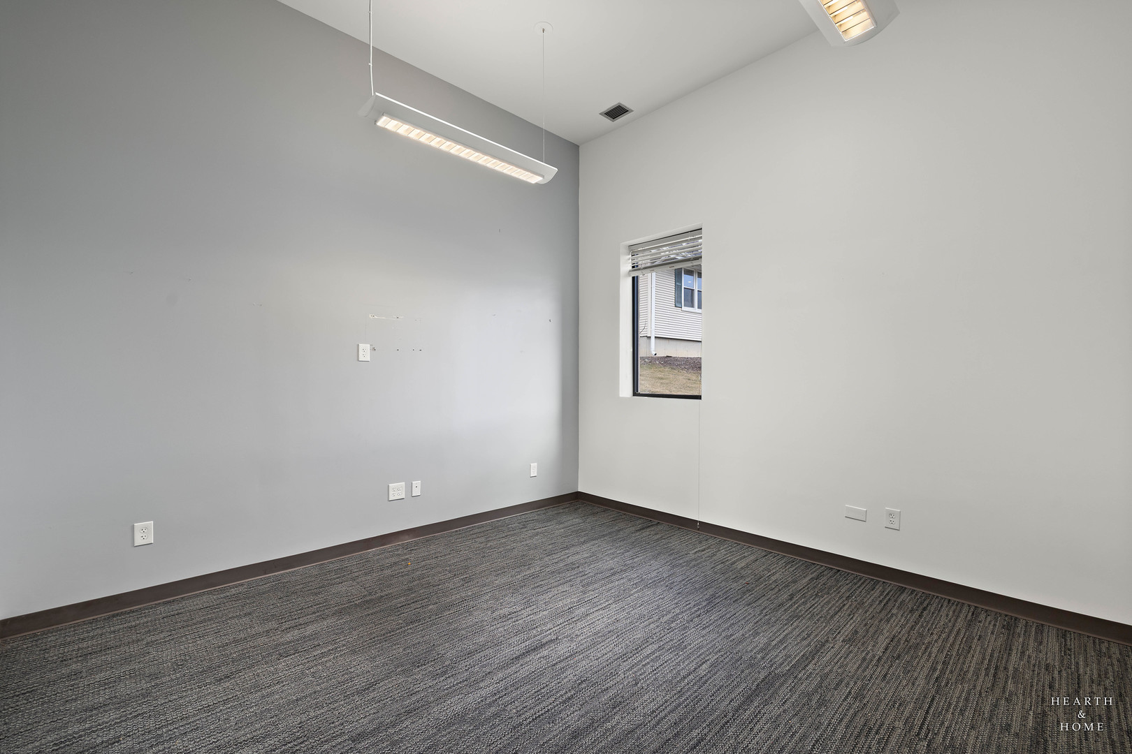 12598259 Property Photo 10