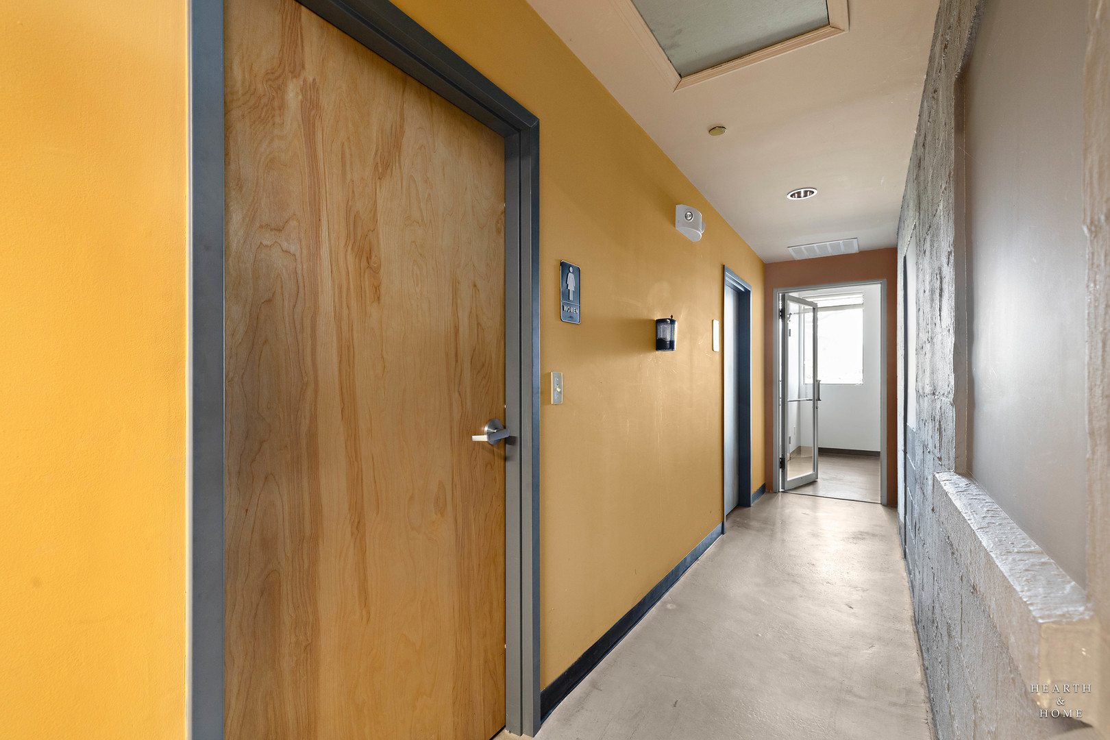 12598259 Property Photo 15