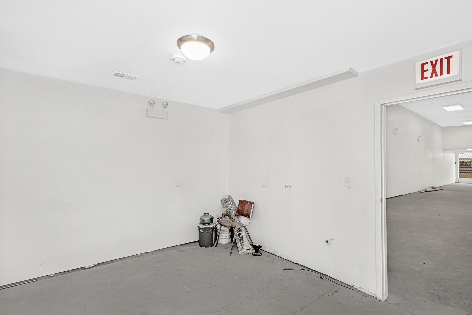 12598287 Property Photo 14