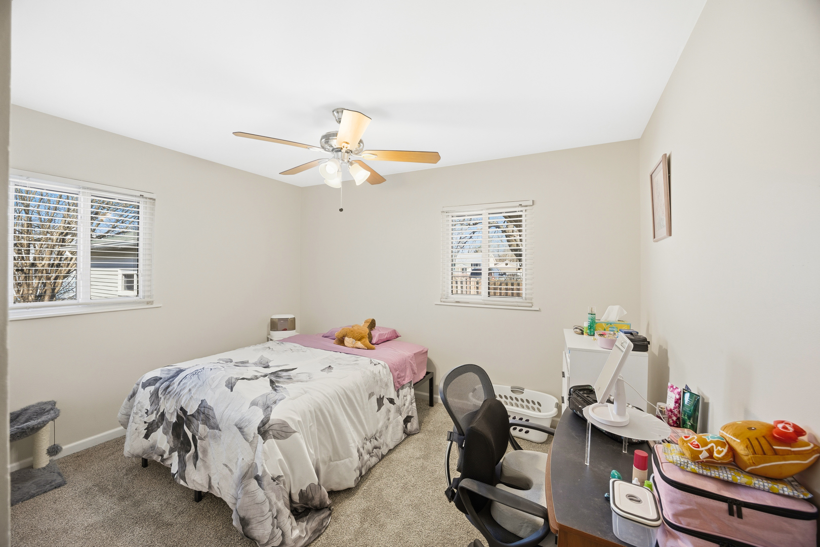22106 E Churchill Drive Property Photo 11