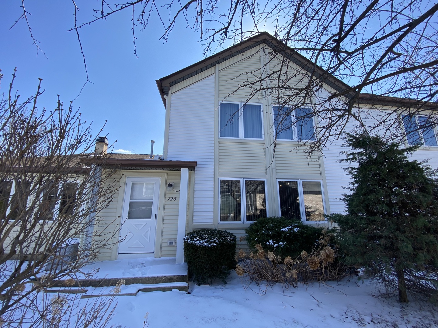728 Inverrary Lane Property Photo 1