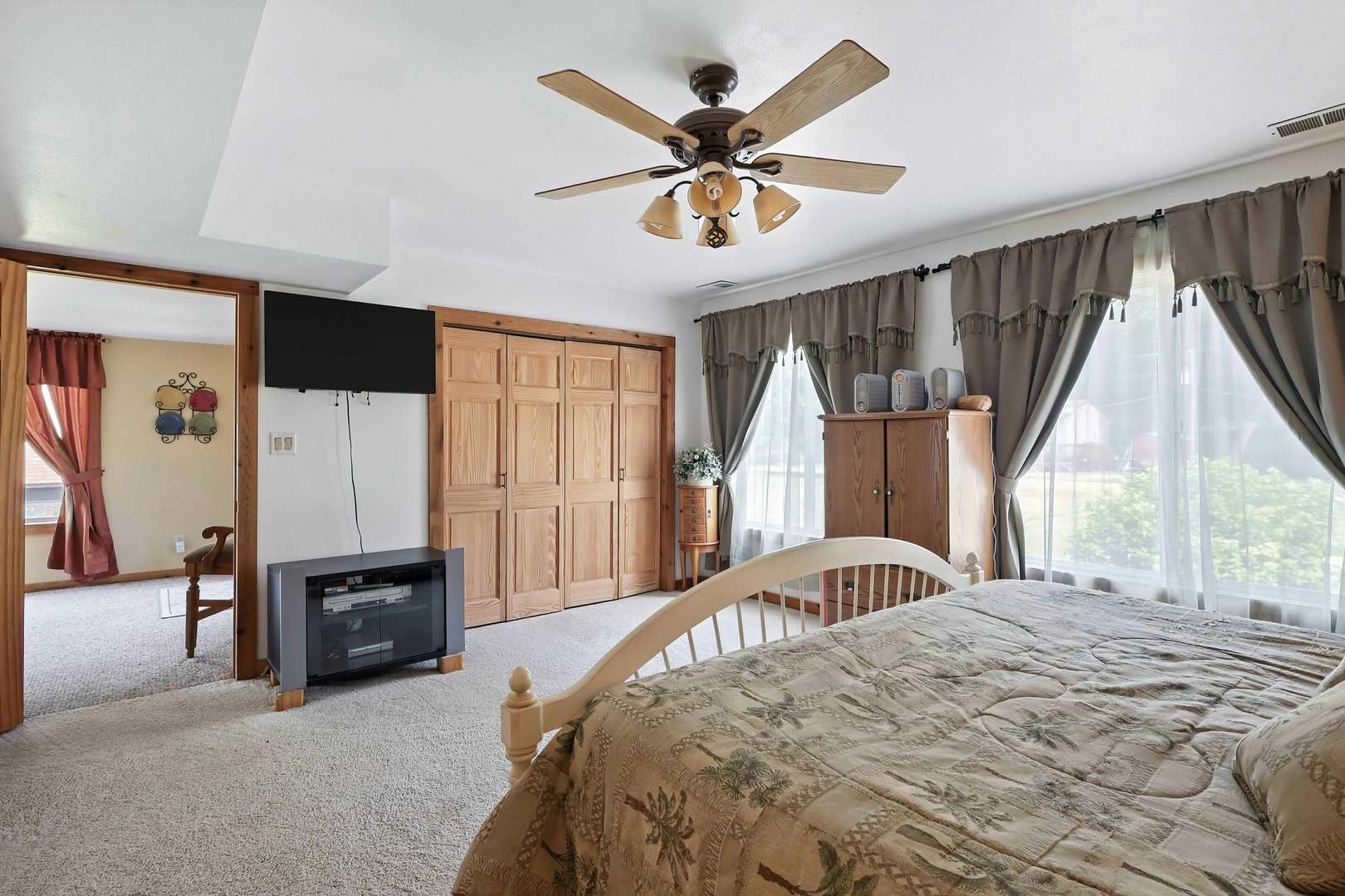 18599 317th Street Property Photo 39