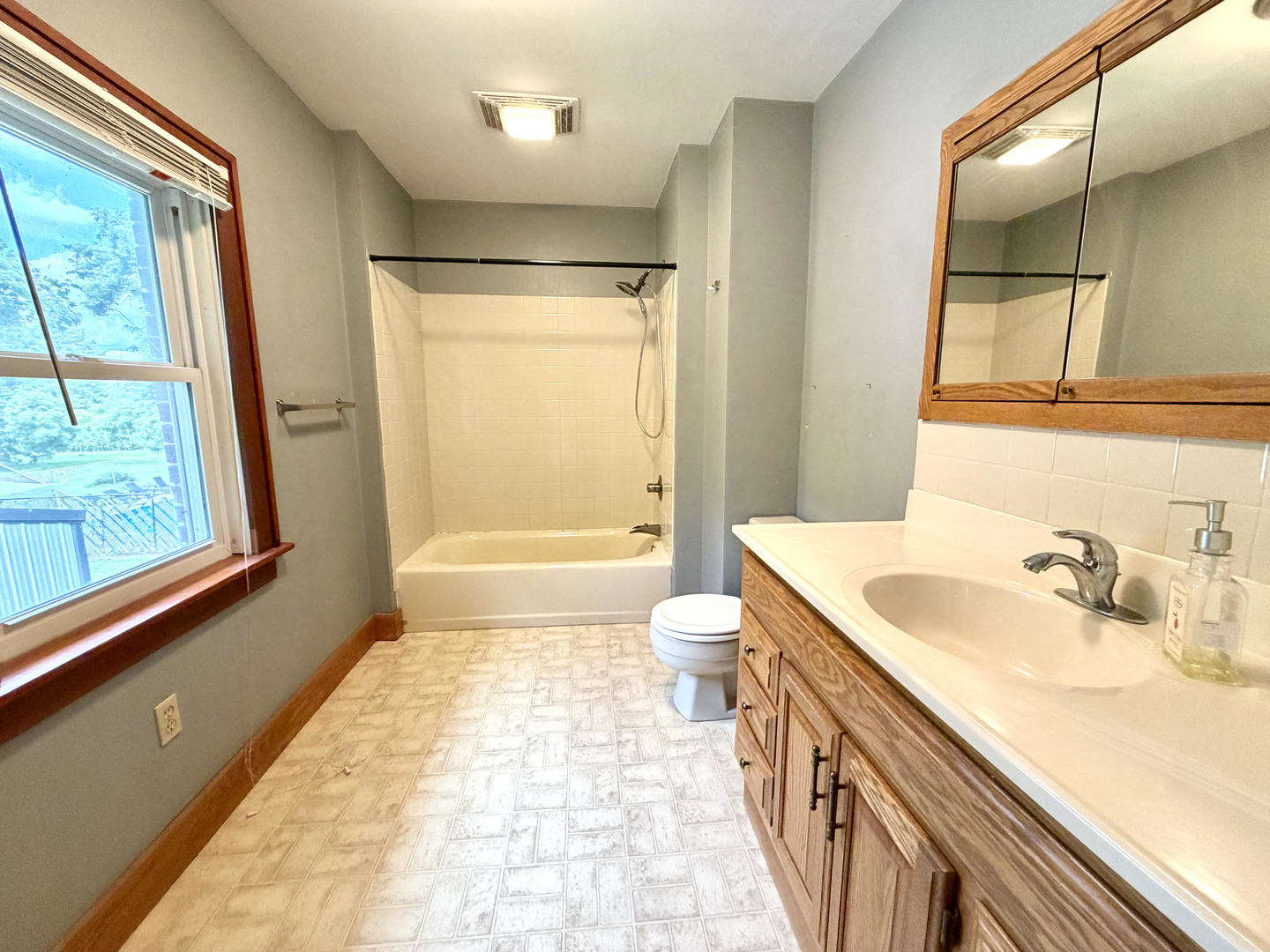 41550 E 100 North Road Property Photo 29
