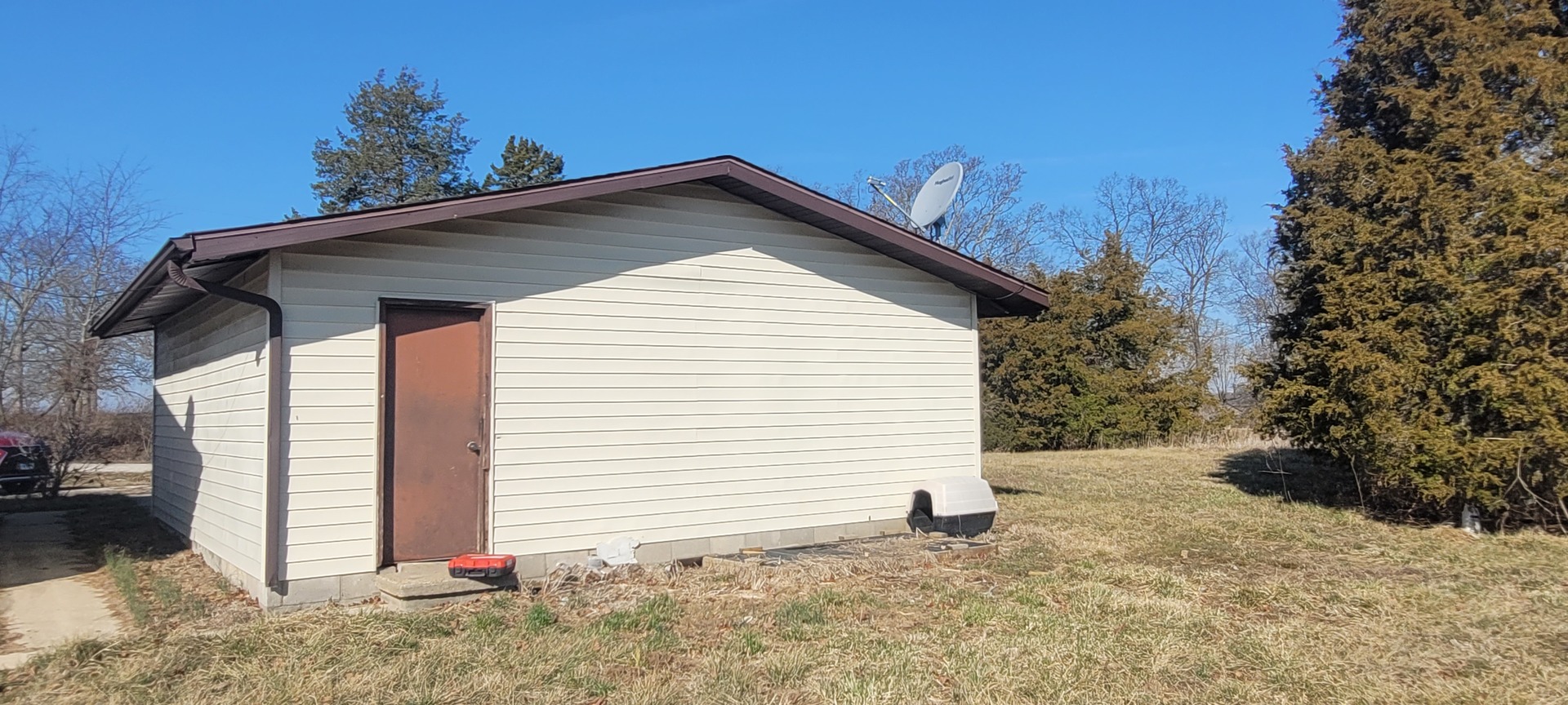 15400 N Heron Lane Property Photo 15