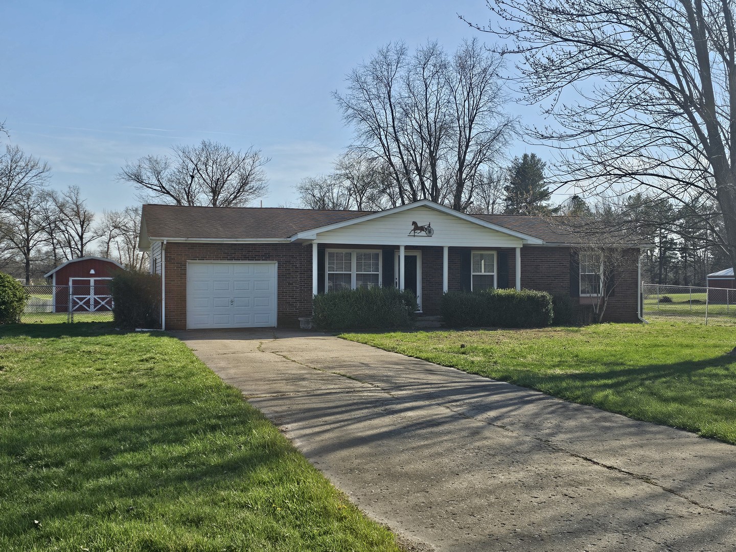 14927 E Clearview Road Property Photo 2