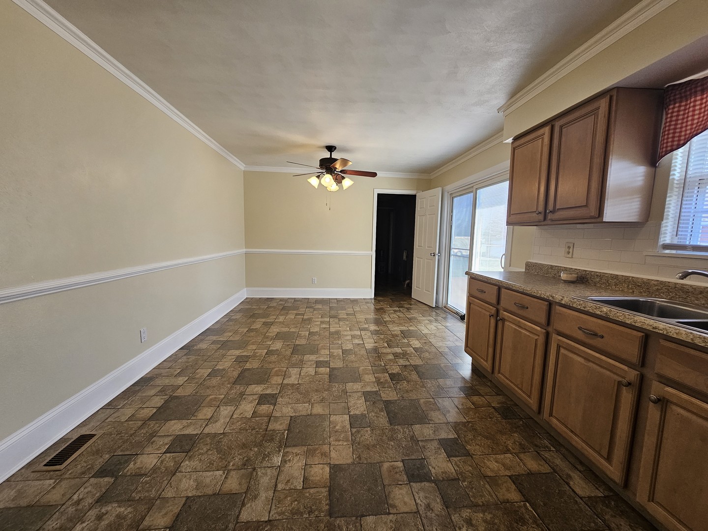 14927 E Clearview Road Property Photo 16