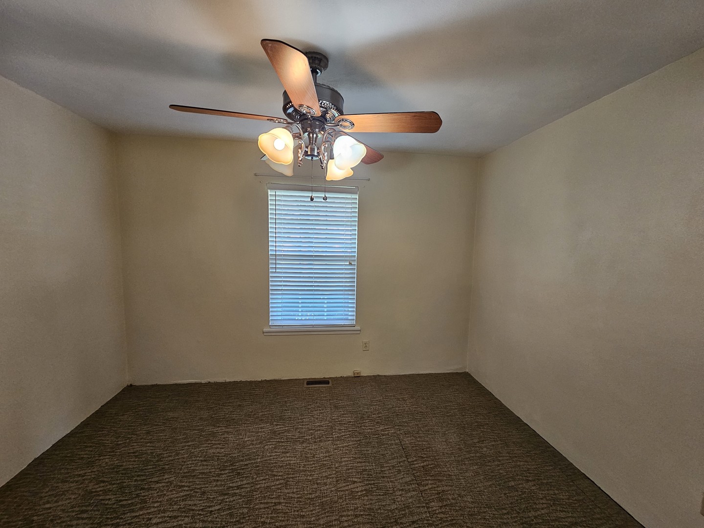 14927 E Clearview Road Property Photo 21