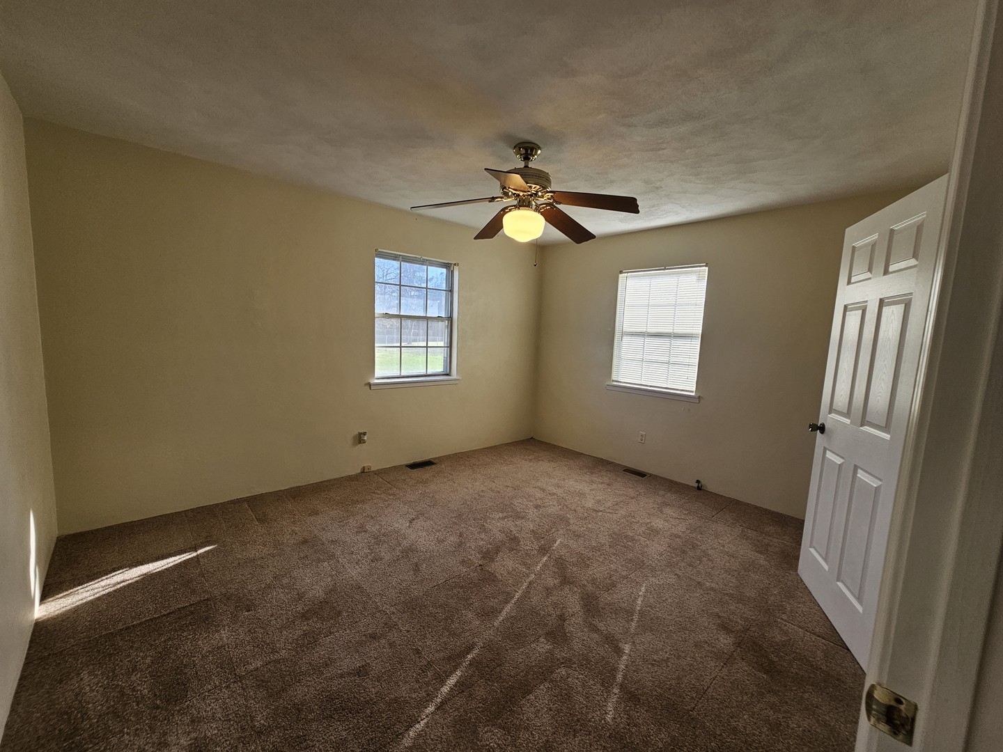 14927 E Clearview Road Property Photo 25