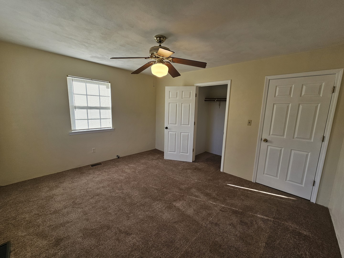 14927 E Clearview Road Property Photo 26