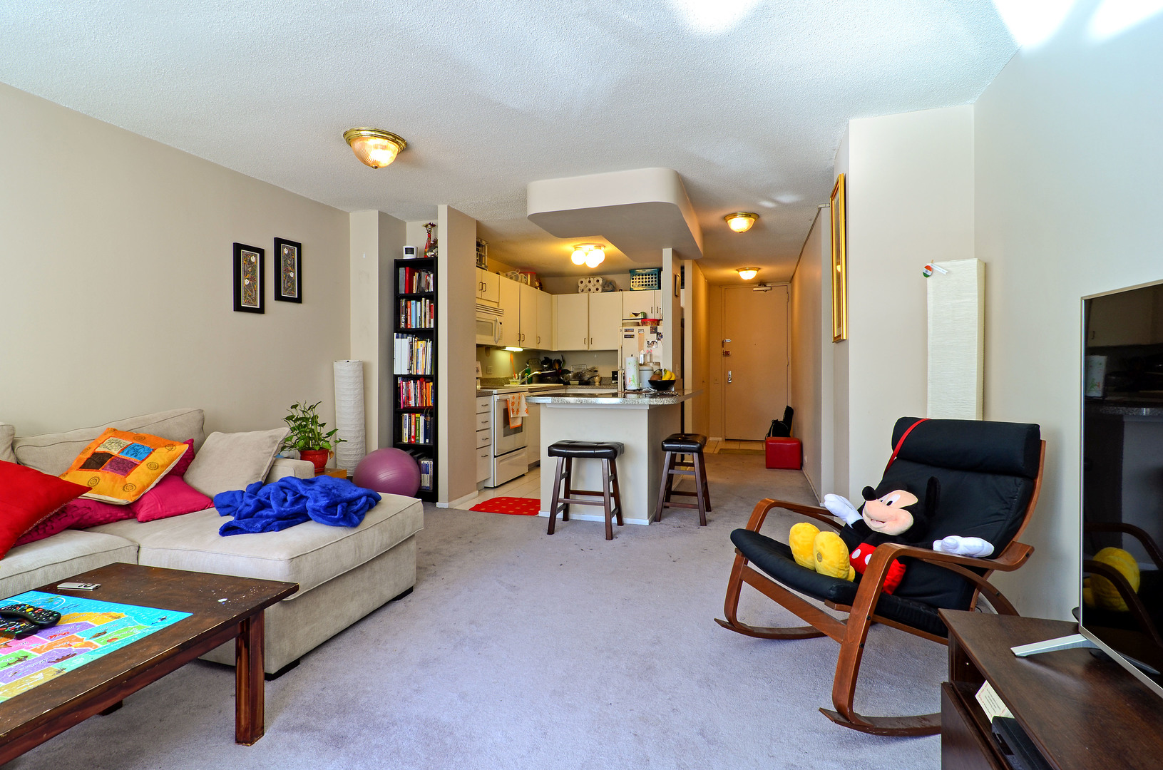 405 N Wabash Avenue 110 Property Photo 5