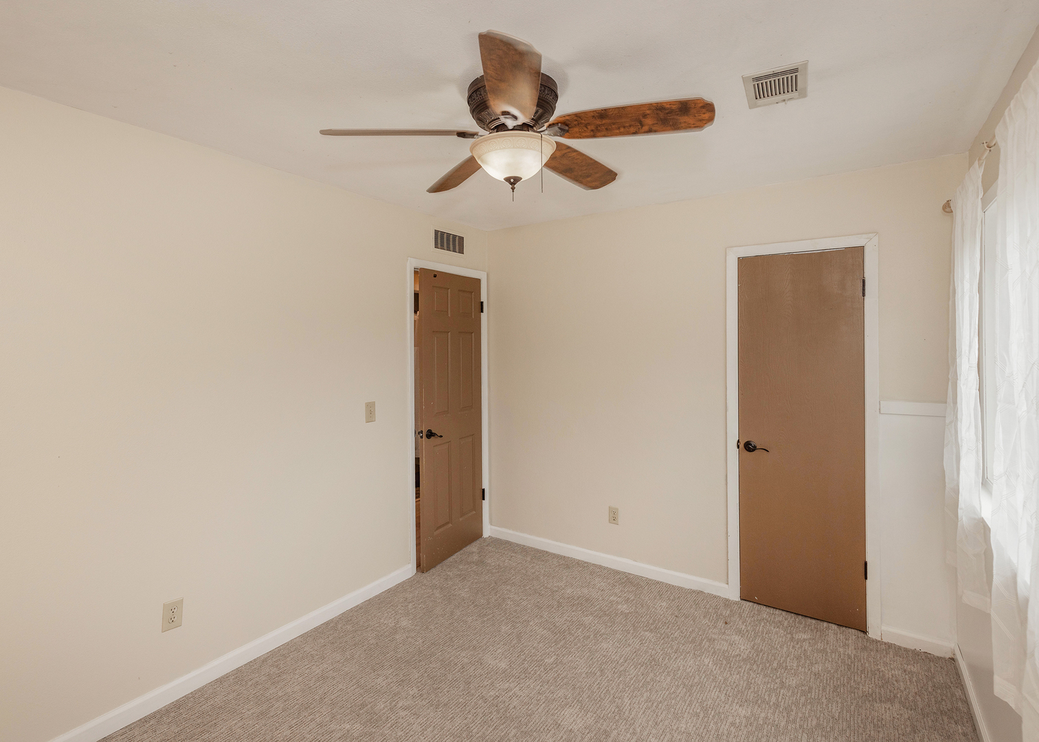 1211 48th Avenue 26 Property Photo 11
