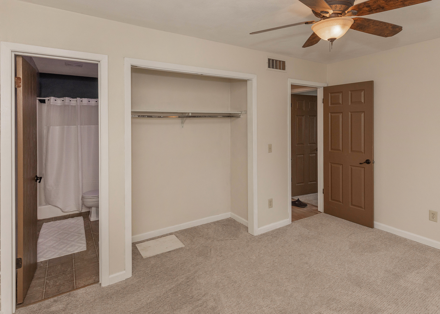 1211 48th Avenue 26 Property Photo 15