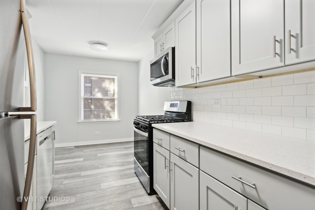 515 N Cass Avenue 2h Property Photo 8