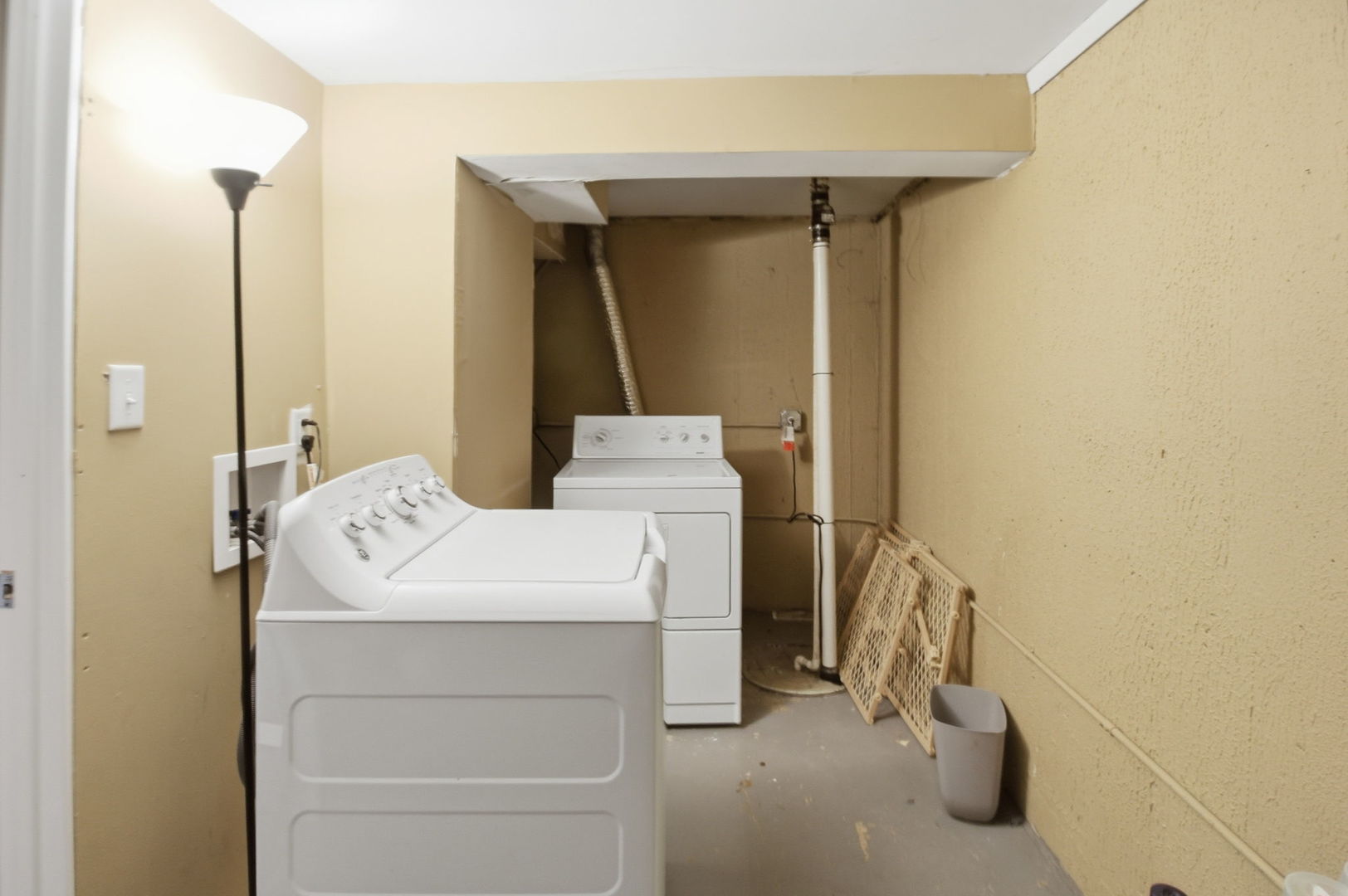 17537 Mulberry Street Property Photo 25