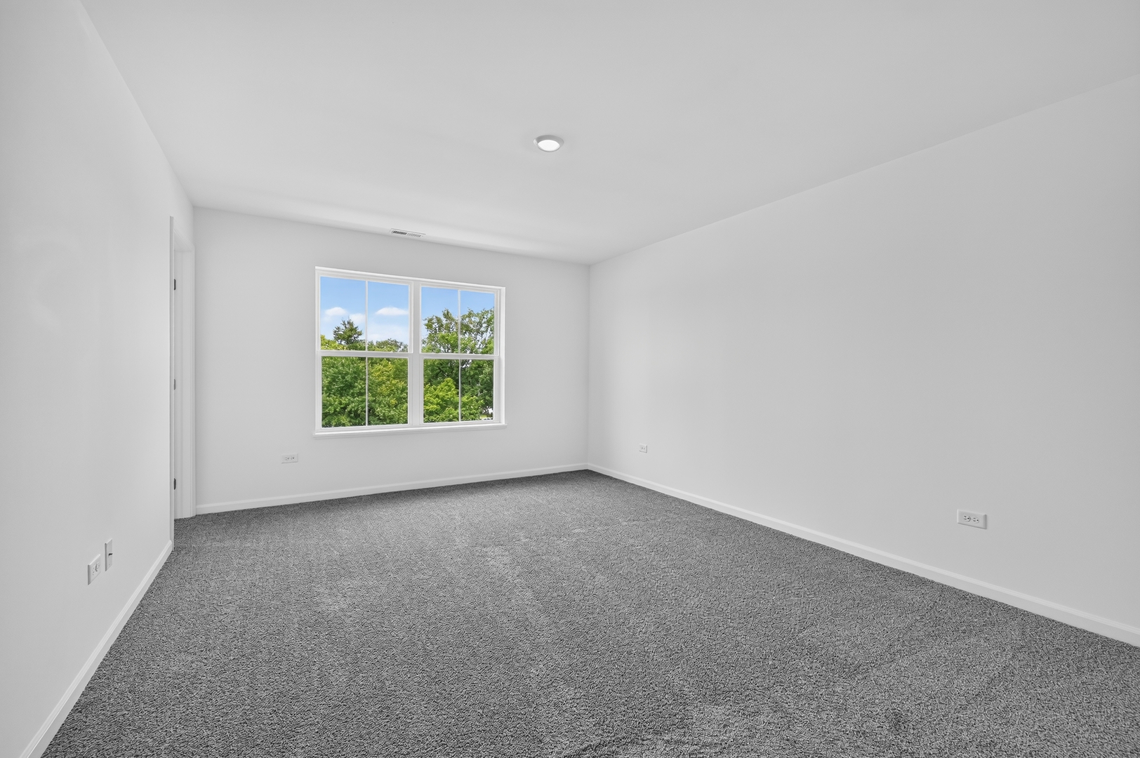 168 E Berkshire Drive Property Photo 12