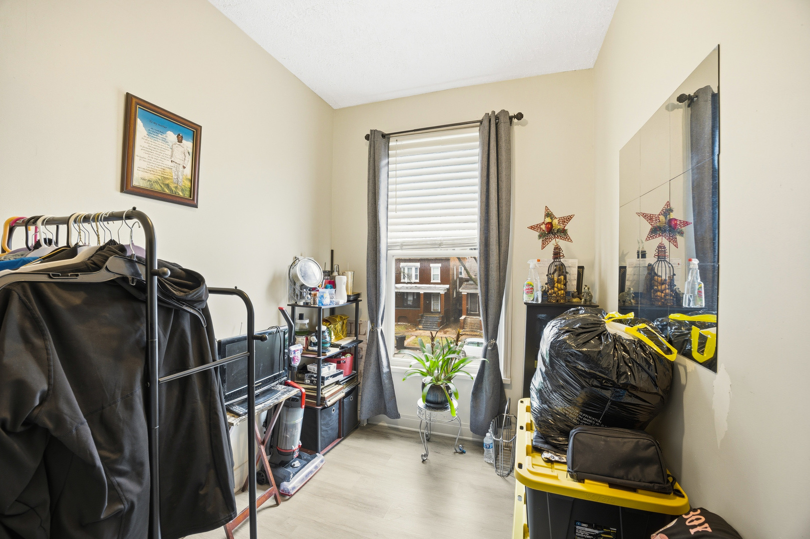 7014 S Calumet Avenue Property Photo 3