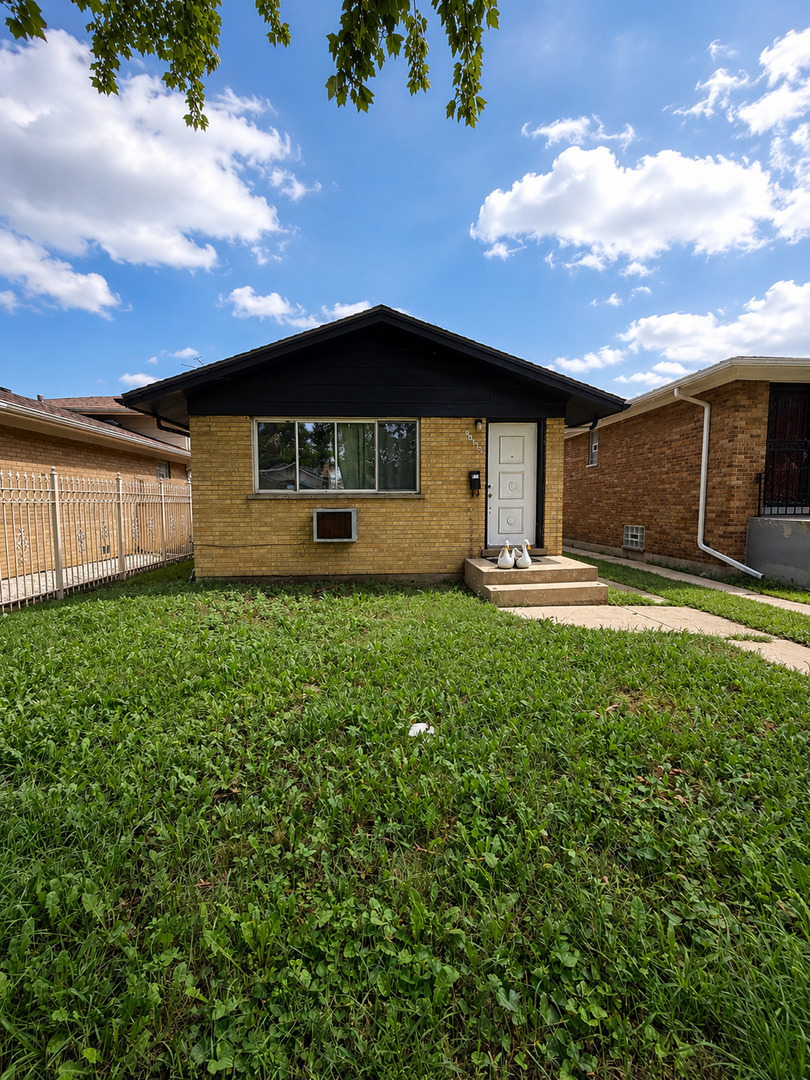 12599843 Property Photo 1