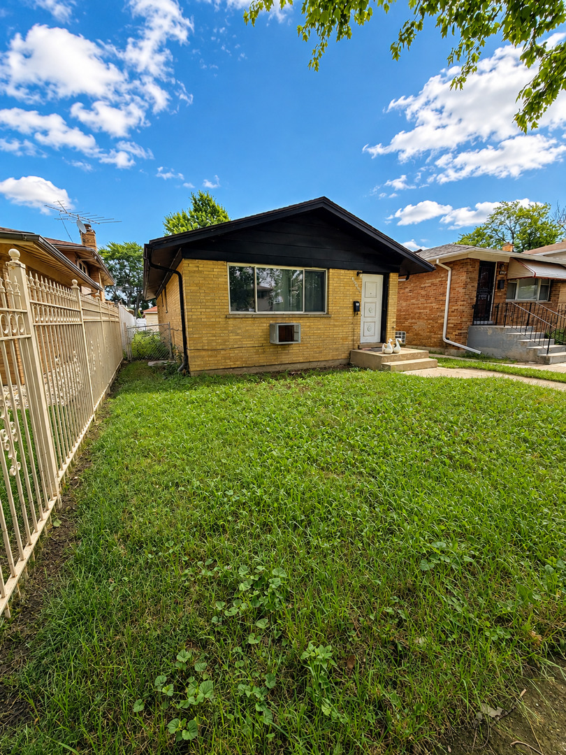 12599843 Property Photo 2