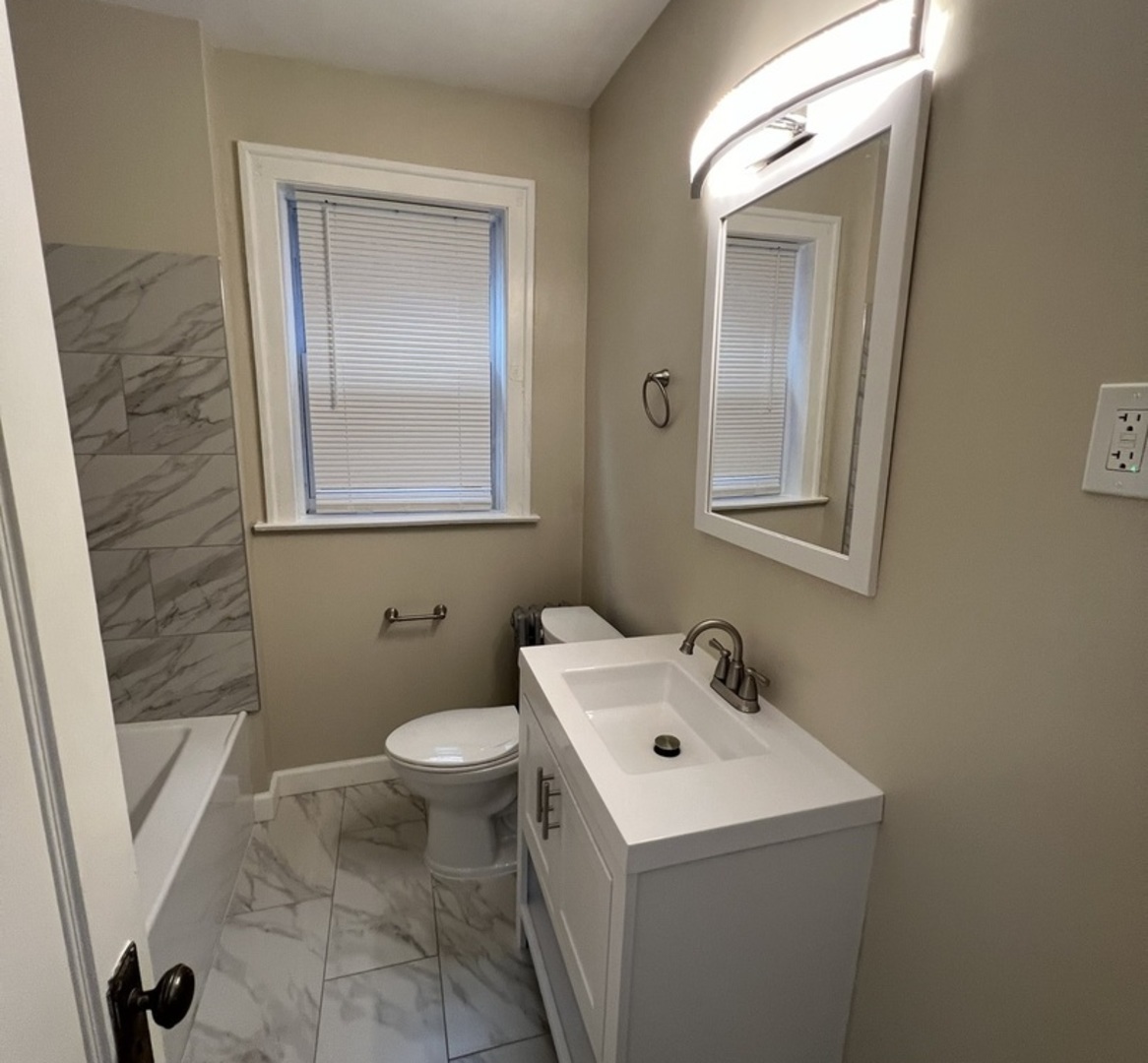 6636 S Marquette Drive Property Photo 7